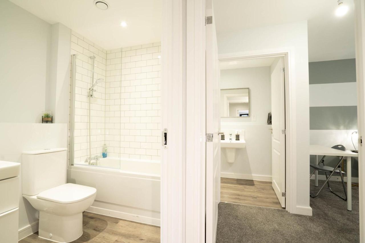 Deluxe Stay - Skyline Vistas & Top Amenities Birmingham Luaran gambar